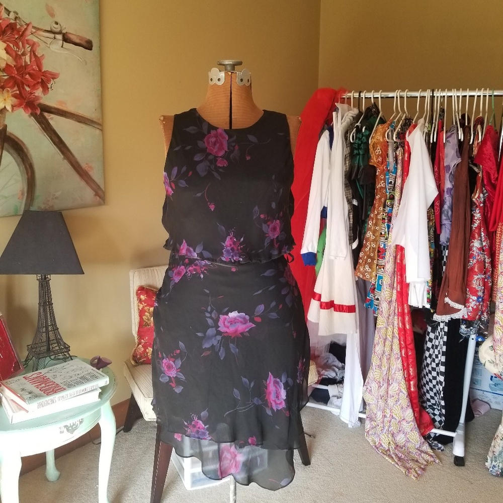 Formal Floral Two Piece/ Pencil Skirt and Crop Top